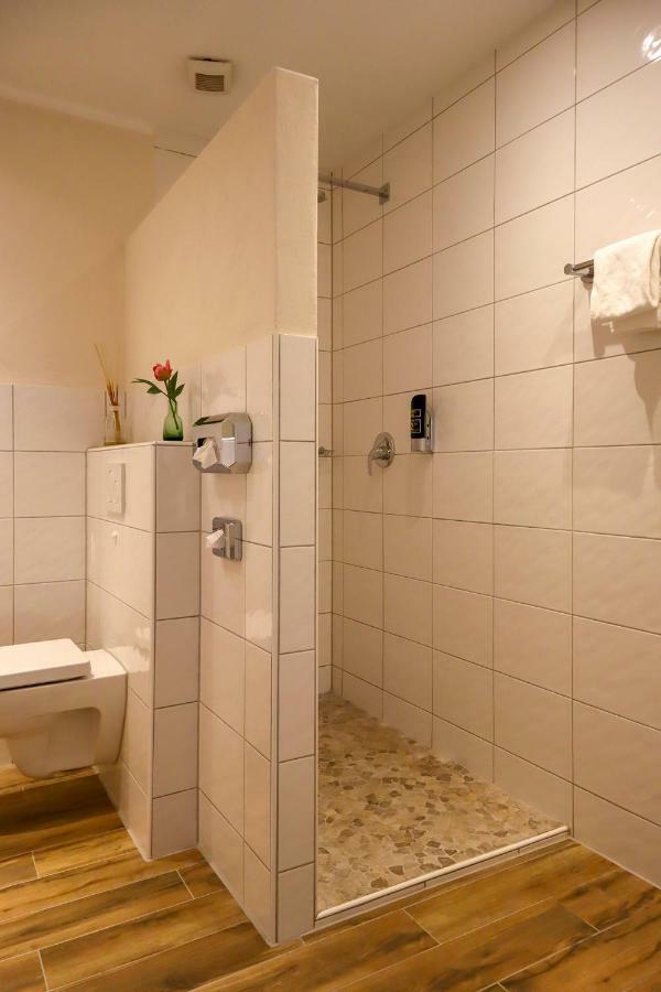 Hotel Gut Moschenhof دوسلدورف المظهر الخارجي الصورة