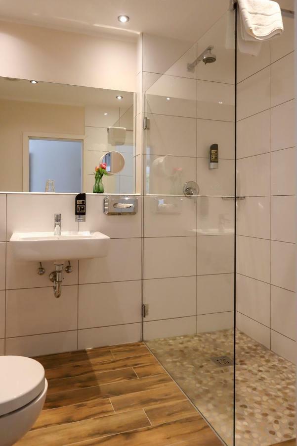 Hotel Gut Moschenhof دوسلدورف المظهر الخارجي الصورة