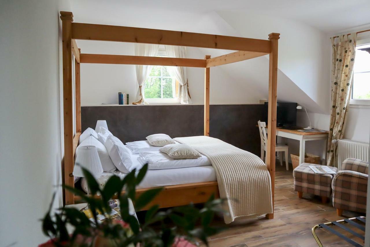 Hotel Gut Moschenhof دوسلدورف المظهر الخارجي الصورة